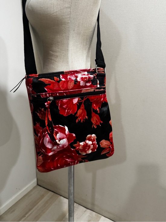Maurizio Taiuti Handbags - Maurizio Taiuti Black Crossbody with Red Floral Print genuine leather made Italy
